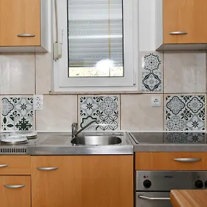 https://apartments-novotny.primorje-gorskikotar.com
